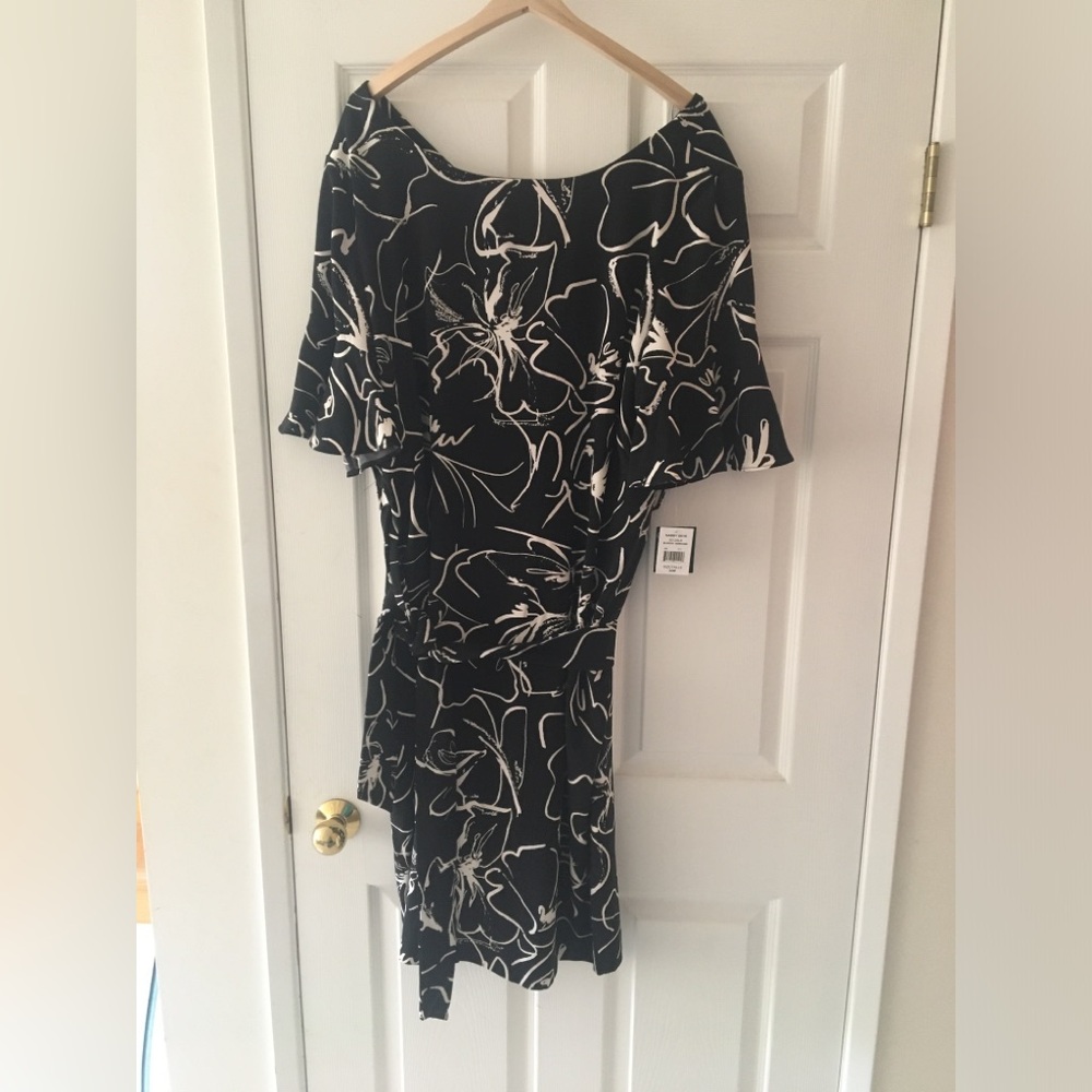 Sz 22 Gabby Skye Dress